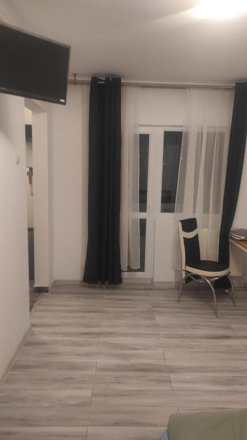 Apartament Garsoniera Turda Valeria Zewnętrze zdjęcie